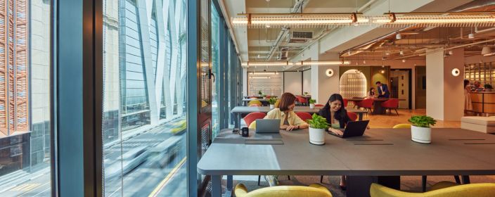 5 Reasons Why Coworking Beats Working from Home - Work-Buddy coworking insights